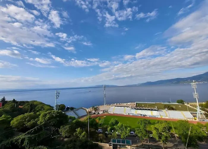 Blue Vista شقة غييكا